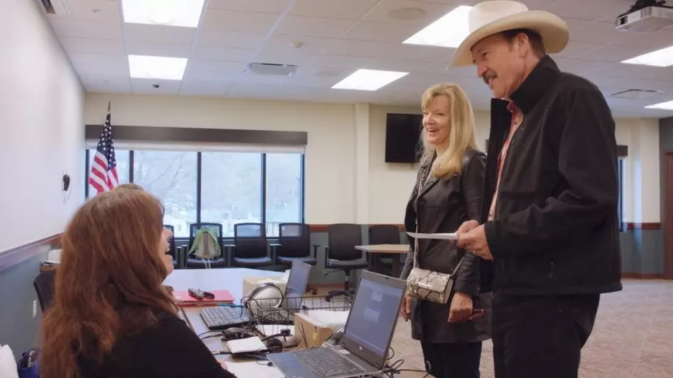 Voting begins: Quist casts ballot for May 25 congressional election