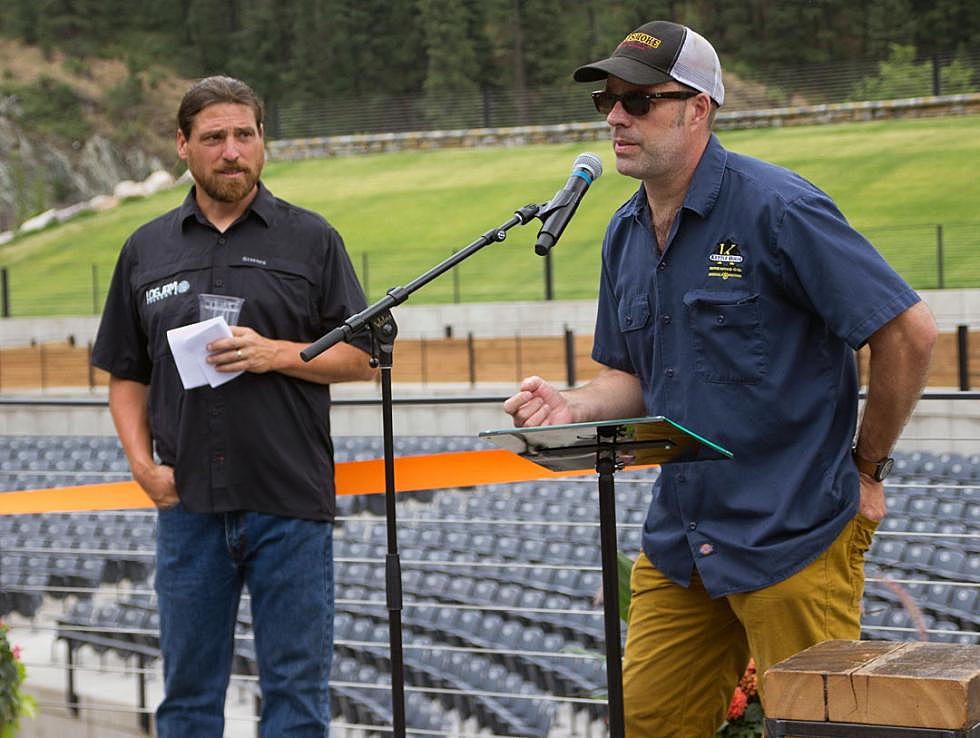 4,000-seat amphitheater ready to rock with river views